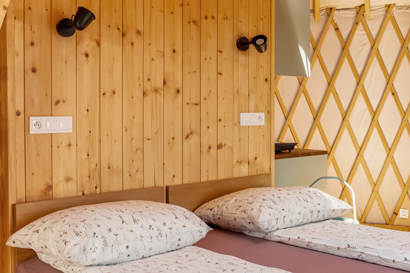 PSTRĄGOWO GRZEGORZ JAKIMIAK - 38