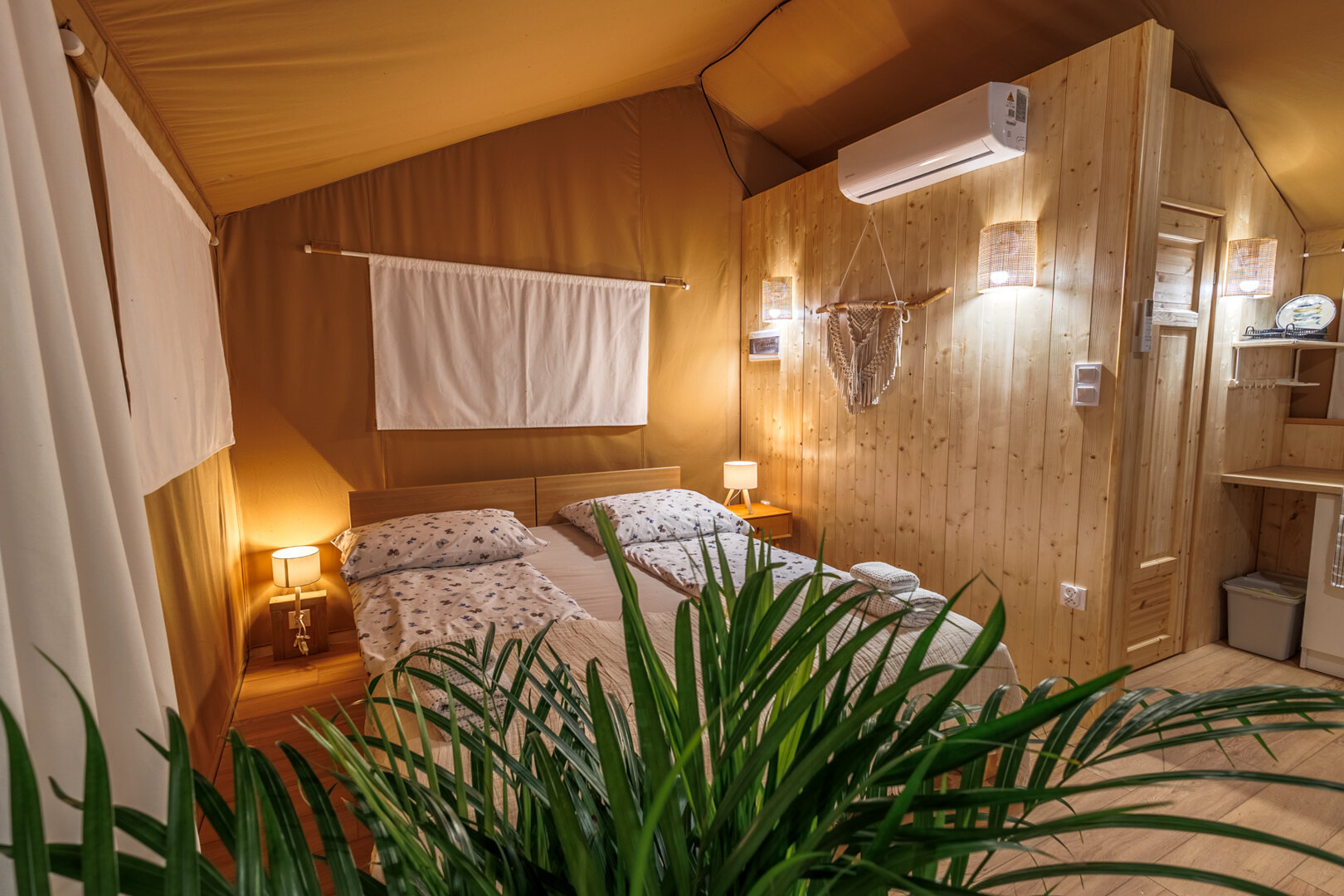 PSTRĄGOWO GRZEGORZ JAKIMIAK - 16